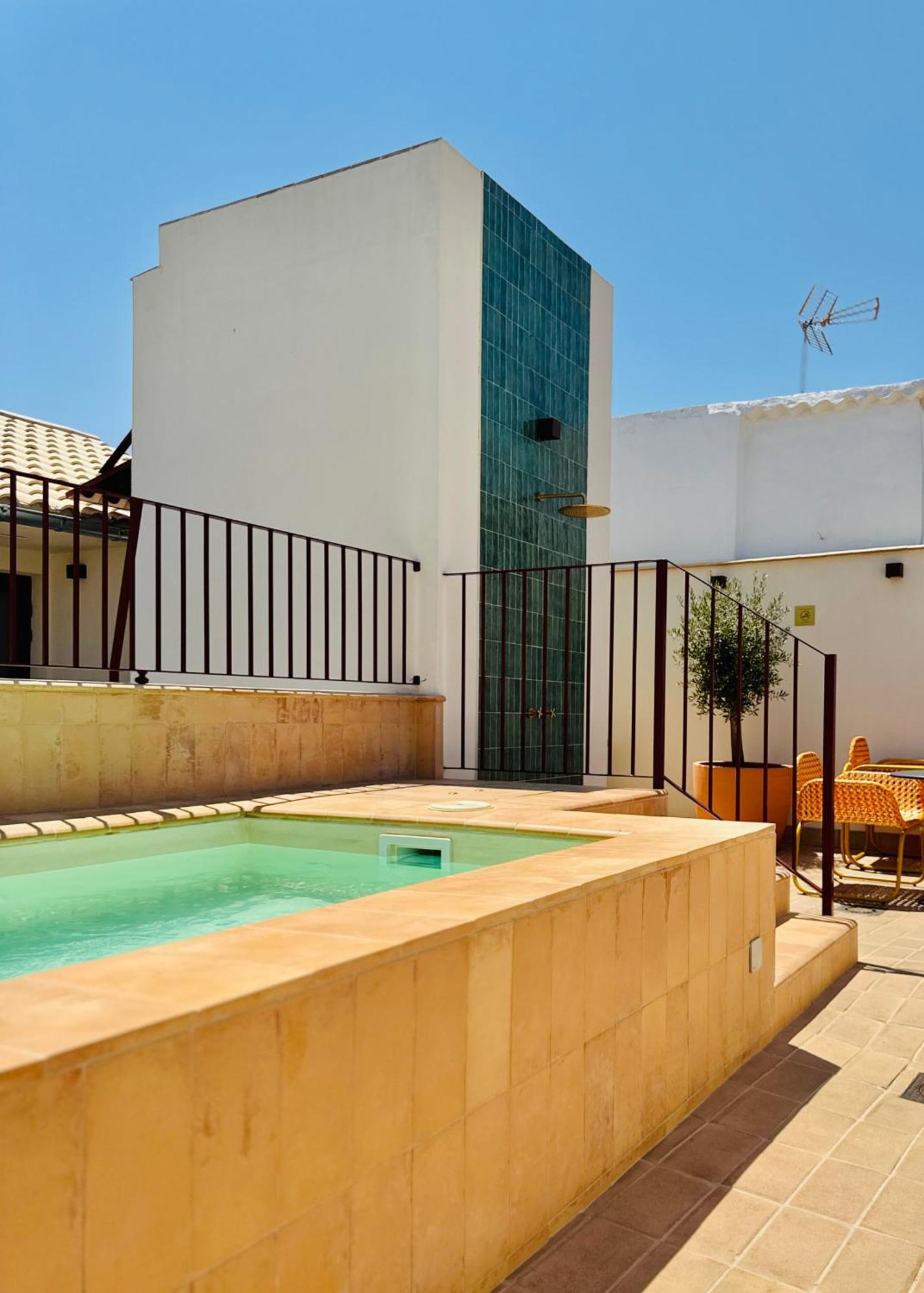 Lirium Casa Patio Guest house Seville